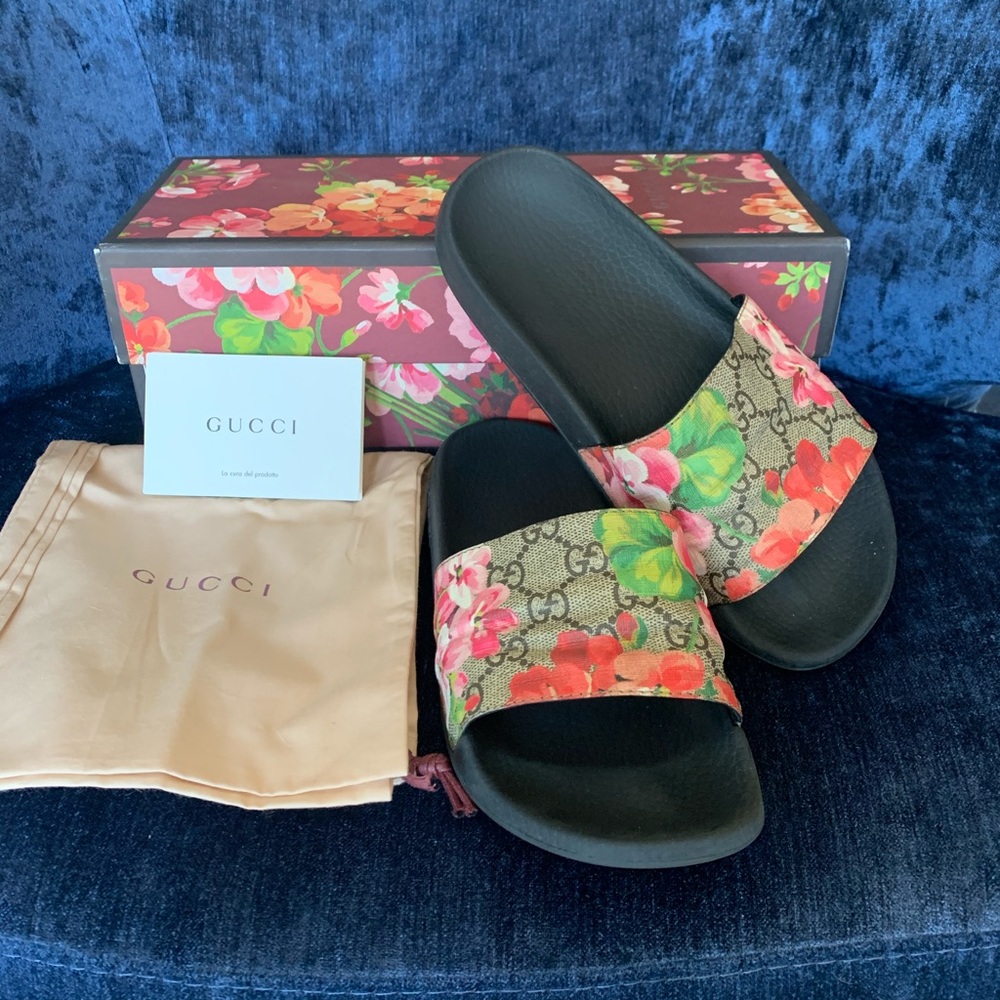 Gucci Bloom Supreme Slide Sandals.